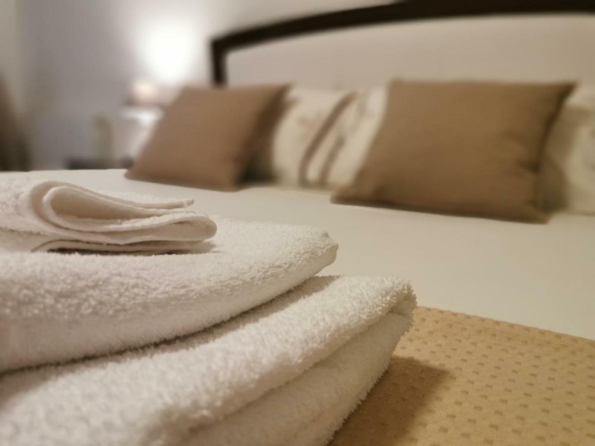 Eschilo Luxury House Apartment Карлентини Екстериор снимка